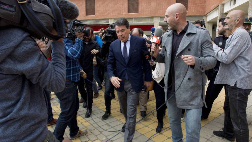 Detienen a político español por corrupción