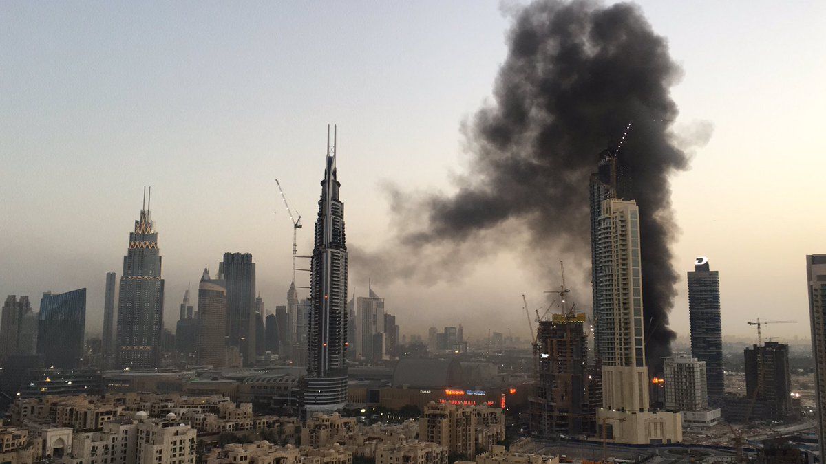 Incendio en construcción cubre de humo el centro de Dubai - incendio-dubai