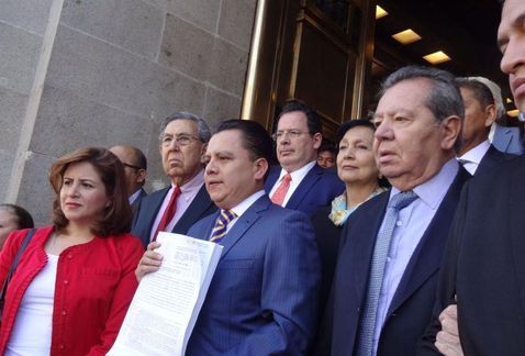 Presentan ante la Corte defensa de la Constitución de la CDMX
