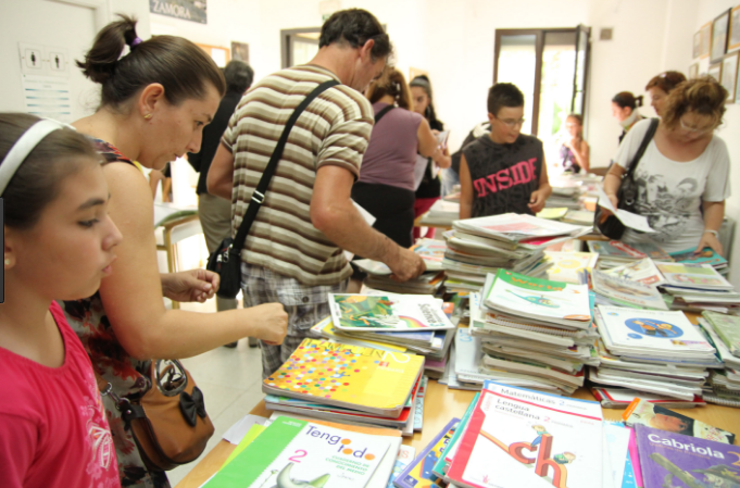 Convoca Amazon a intercambio de libros en la Condesa - intercambio-libros-3