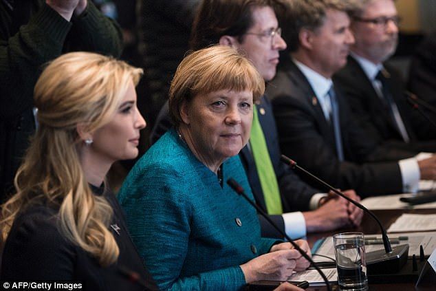 La Casa Blanca nombra a Ivanka "primera hija" previo a su visita a Alemania - ivanka-merkel