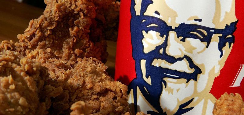 KFC dejará de servir pollo tratado con antibióticos