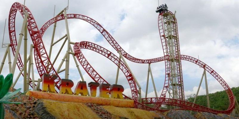 Cae turista con discapacidad de montaña rusa