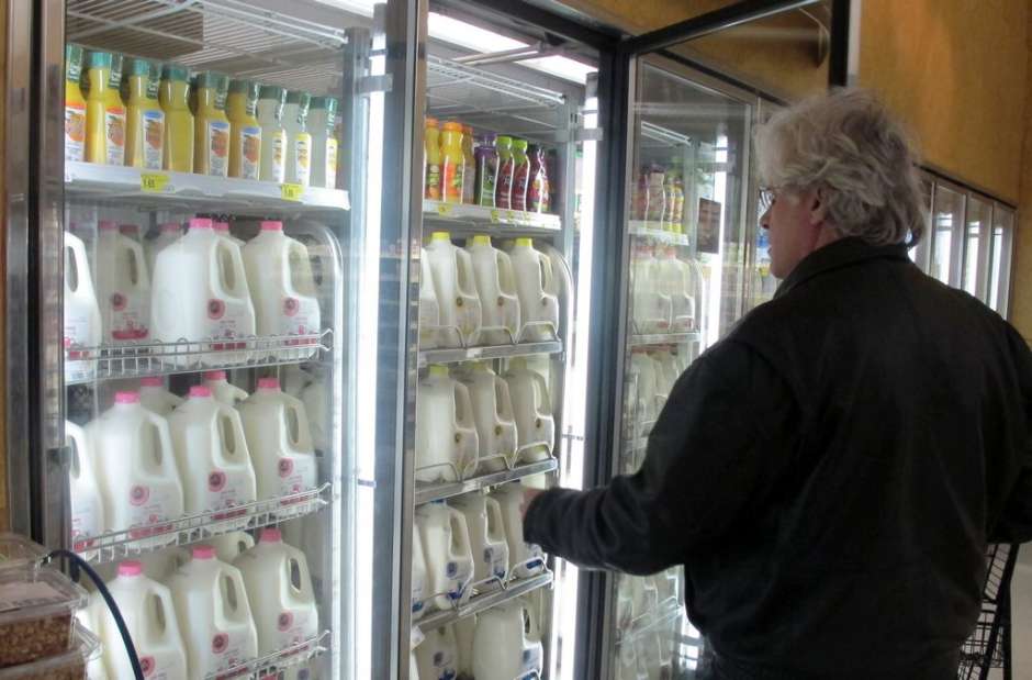 Preocupa a productores de leche en EE.UU. comercio con México - leche-eeuu