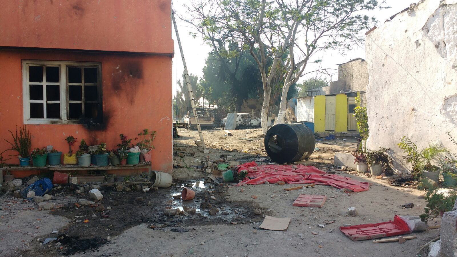 Intento de linchamiento deja un muerto en Puebla - linchamiento2