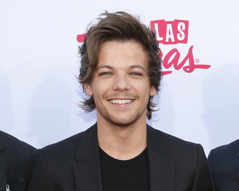 Louis Tomlinson no enfrentará cargos por agresión a fotógrafo - louis-tomlinson-1
