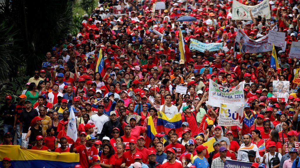 #Video Militares se rebelan a la presidencia de Maduro - marcha-vanezuela-infobae-1024x575