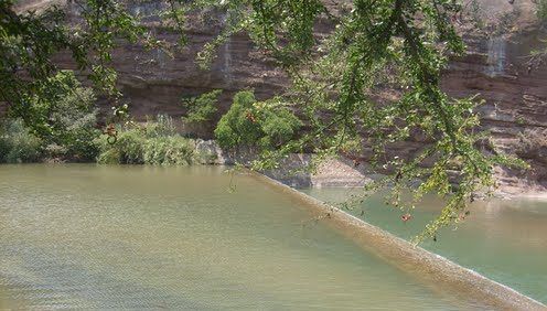 Vacacionista capitalino muere ahogado en presa de Oaxaca