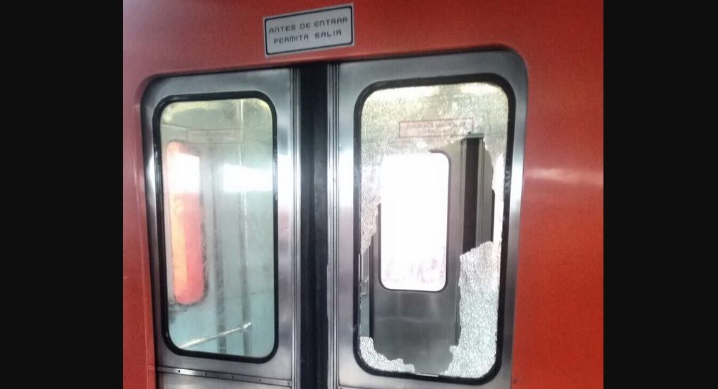 Riña en el Metro Oceanía deja 10 detenidos y dos policías lesionados