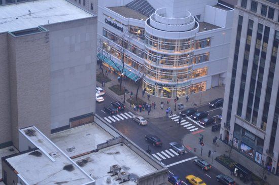 Starbucks inaugurará la sucursal más grande en Chicago - north-michigan-avenue
