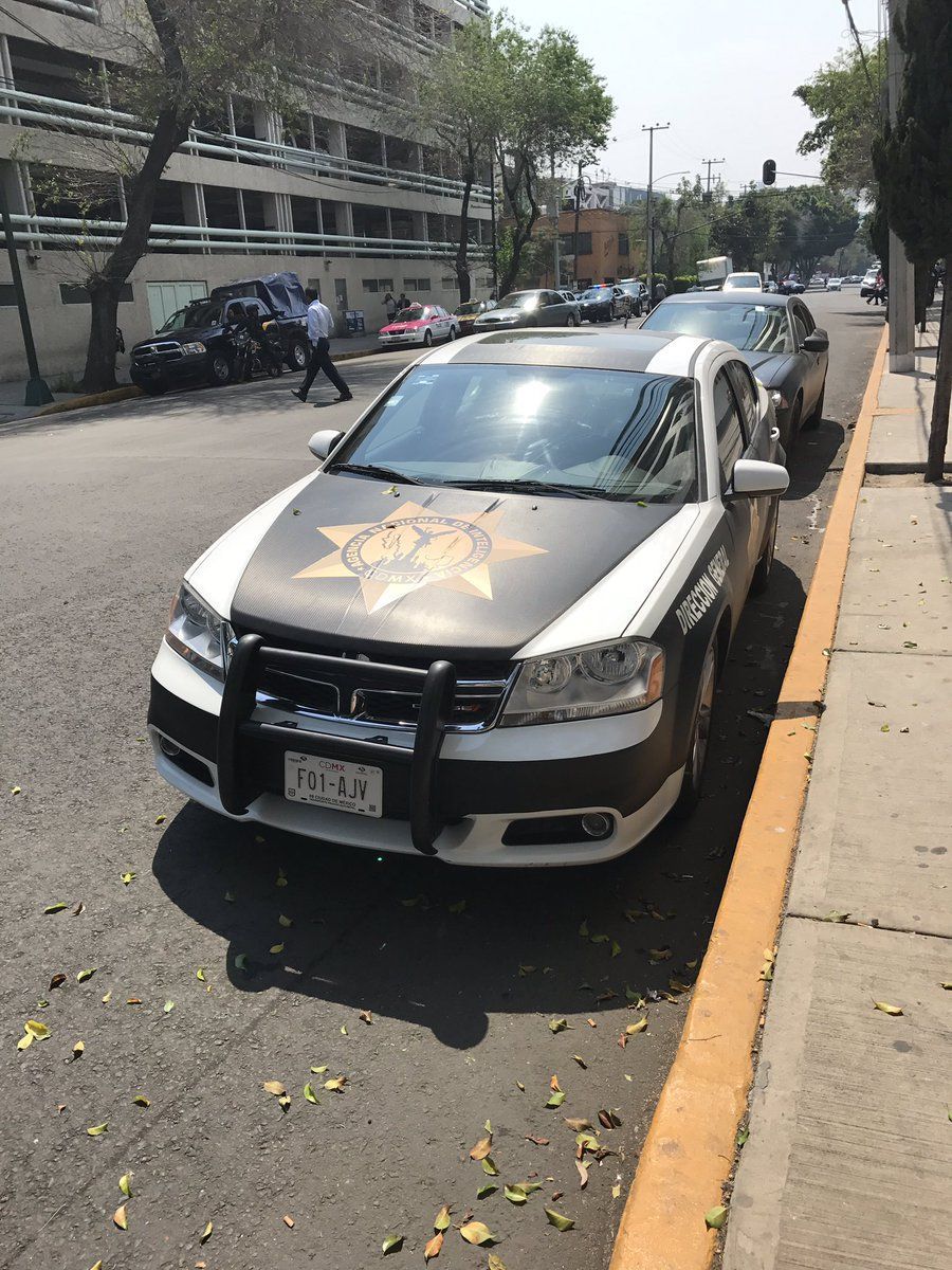 Detienen a patrulla falsa en Gustavo A. Madero - patrulla-falsa