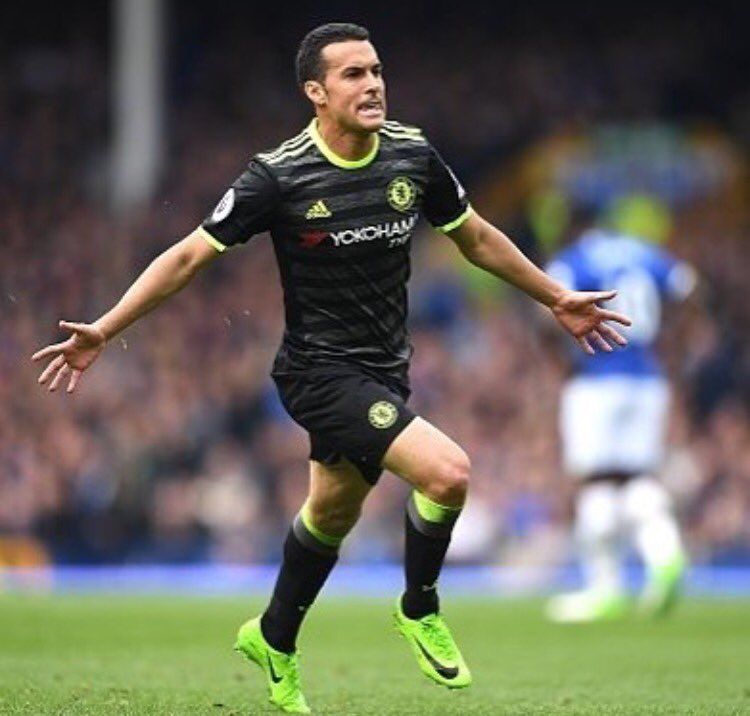 Chelsea refrenda liderato con victoria sobre Everton - pedro-chelsea