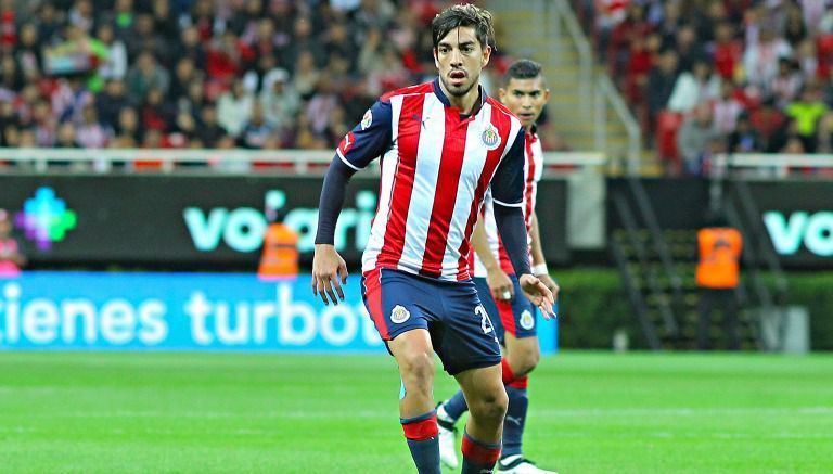 Chivas se queda sin Zaldívar y Pizarro cuatro semanas - pizarro