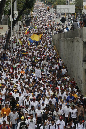 Suman 21 muertos tras protestas en Venezuela - protestas-venezuela-muertos