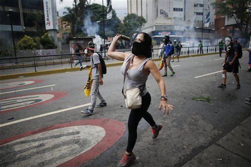 Suman 20 muertos tras protestas en Venezuela - protestas-venezuela1-2
