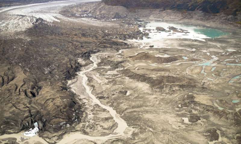 Desaparece río en Canadá en solo cuatro días