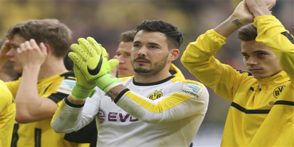 Portero del Dortmund no puede dormir desde ataque al autobús