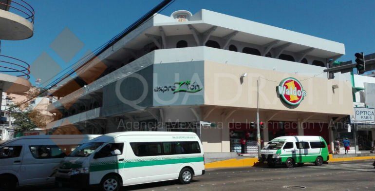 Saquean oficinas en el centro de Acapulco - saqueo-acapulco