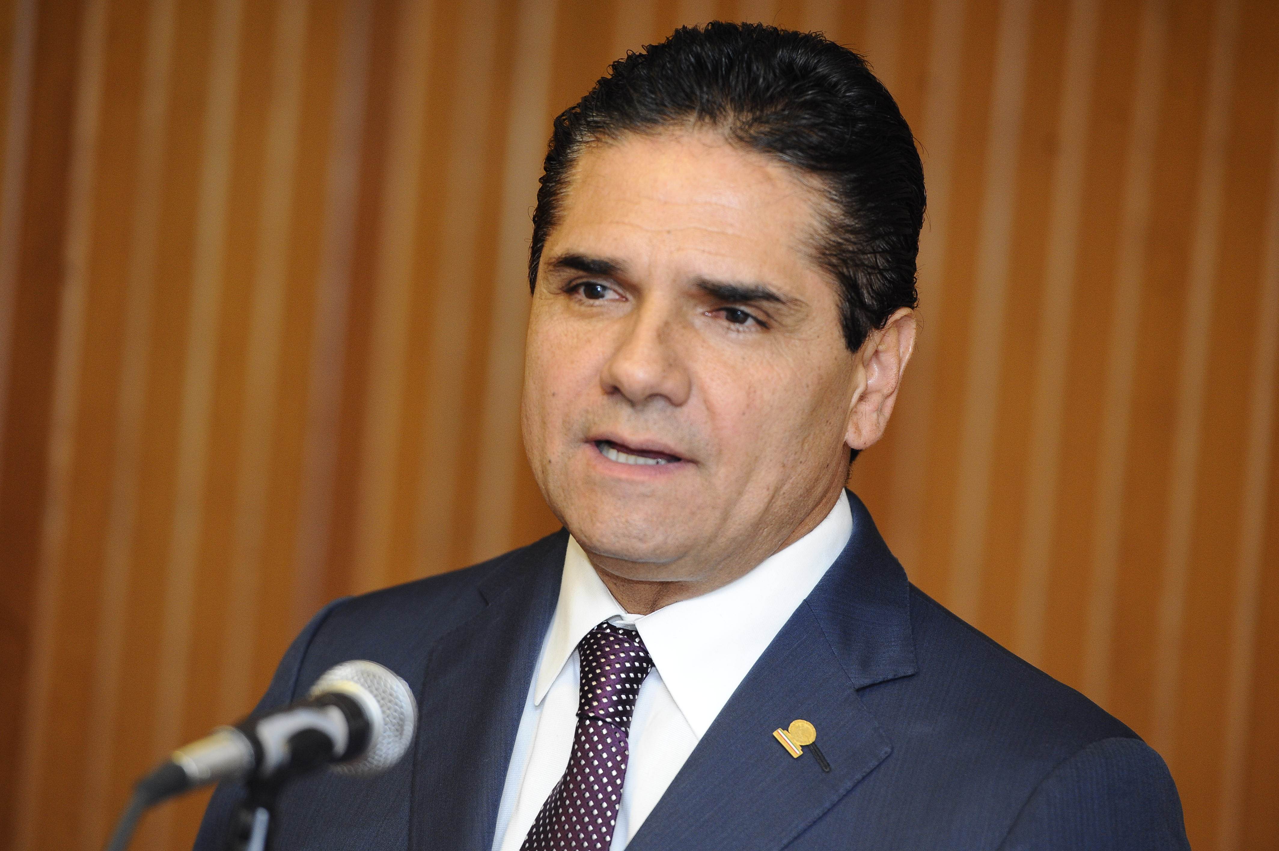 Michoacán propone “por error” cárcel a mujeres que aborten