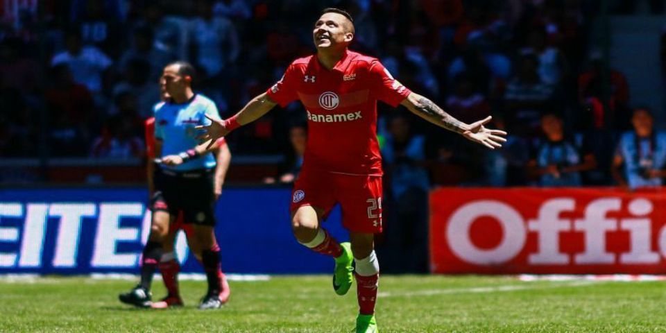 Toluca toma el primer lugar de la Liga MX