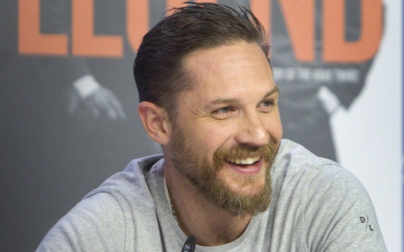 Tom Hardy persigue y detiene a ladrón