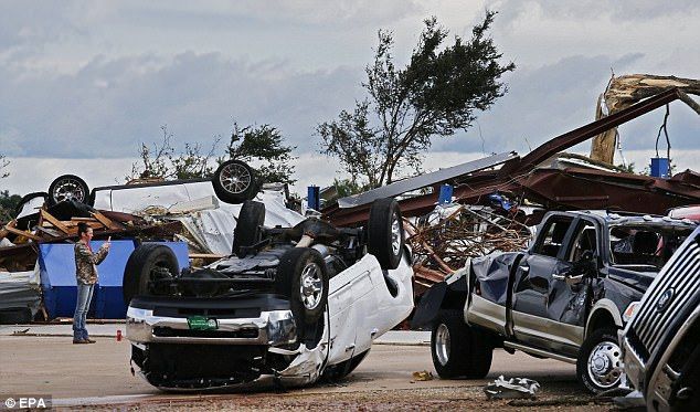 Tormentas en el sureste de EE.UU. dejan siete muertos y 50 heridos - tormentas-texas-2