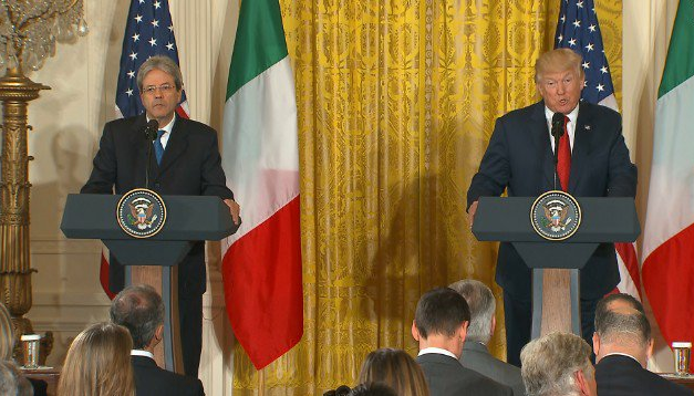 Donald Trump ofrece condolencias a Francia por tiroteo en París