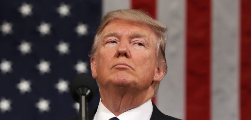 Trump califica como un éxito el ataque con la “Madre de Todas las Bombas”