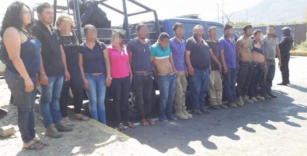 Detienen a líder de "Los Viagras" en Michoacán - viagras-detenidos11-1140x580-1024x521