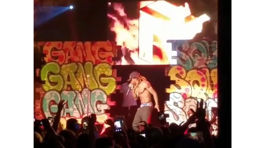 Video: Lil Wayne cancela concierto por berrinche