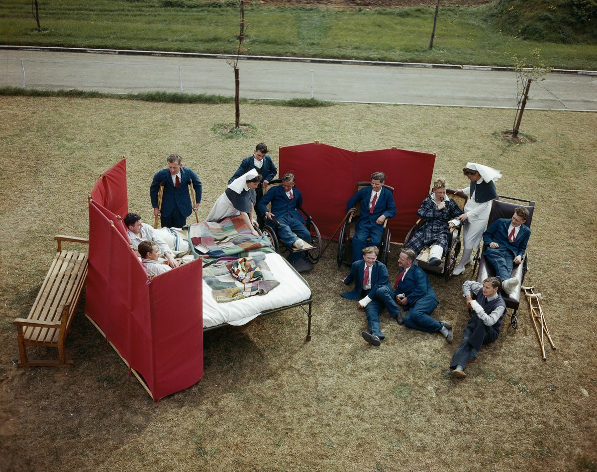 Publican libro con imágenes a color de la Segunda Guerra Mundial - ww-