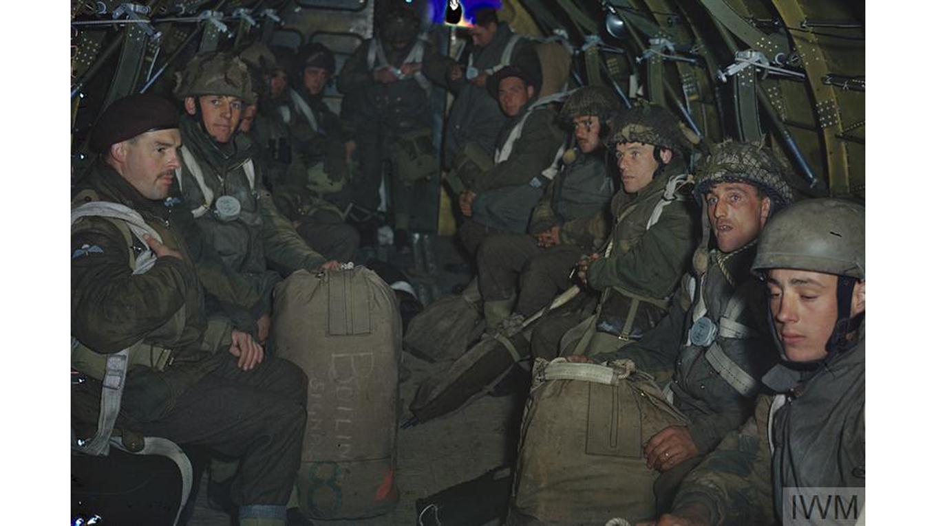 Revelan fotos inéditas a color de la Segunda Guerra Mundial - ww28