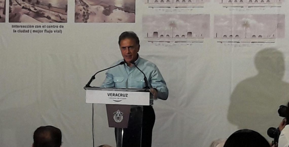 Es una trampa el video donde Eva Cadena recibe dinero: AMLO - yunes