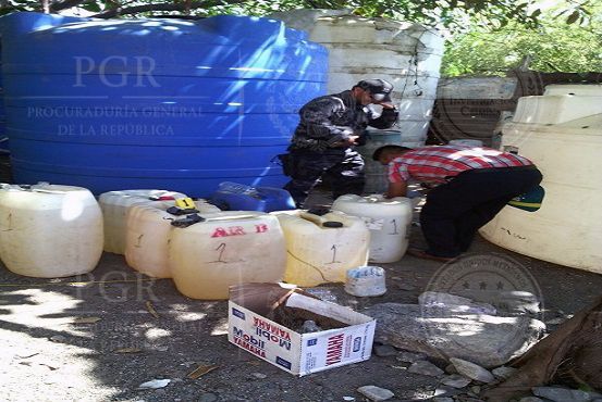 PGR incauta más de 120 mil litros de hidrocarburo en tres estados