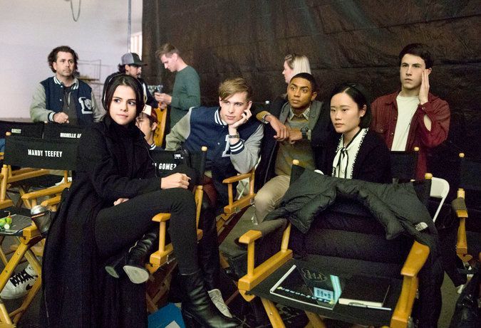 '13 Reasons Why' desata críticas por presentar suicidio de una adolescente - 13-reasons-why