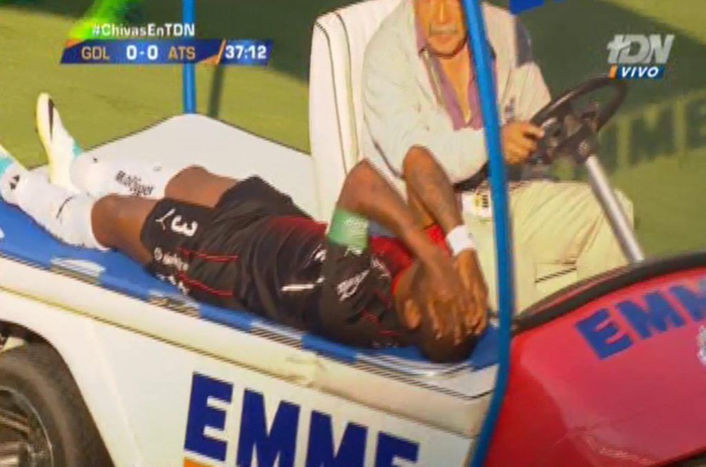 ¡Chivas a semifinales! - 7471_C_0y_lcVYAAAVYF.jpg-large-1024x678