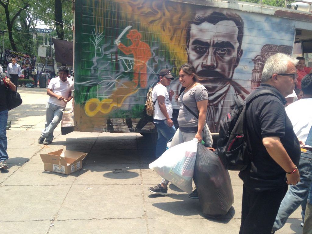 PGR acuerda reunión con padres de los 43 estudiantes de Ayotzinapa - C_-NUiWUMAEtBnd-1024x768