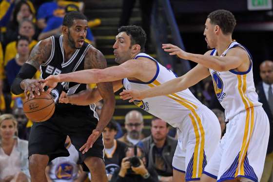 Increíble remontada de Golden State ante San Antonio - C_06jGZXgAEbn8Q