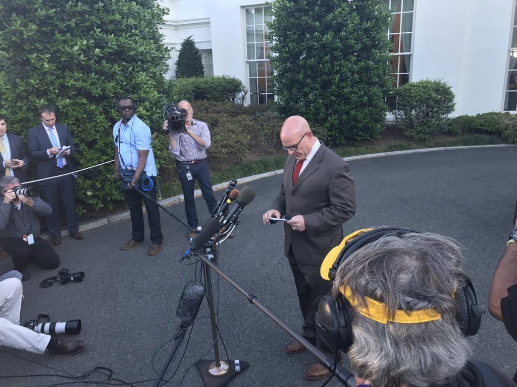 Trump reveló información altamente clasificada a ministros rusos - C_50nyFXYAYF5nk-1024x768