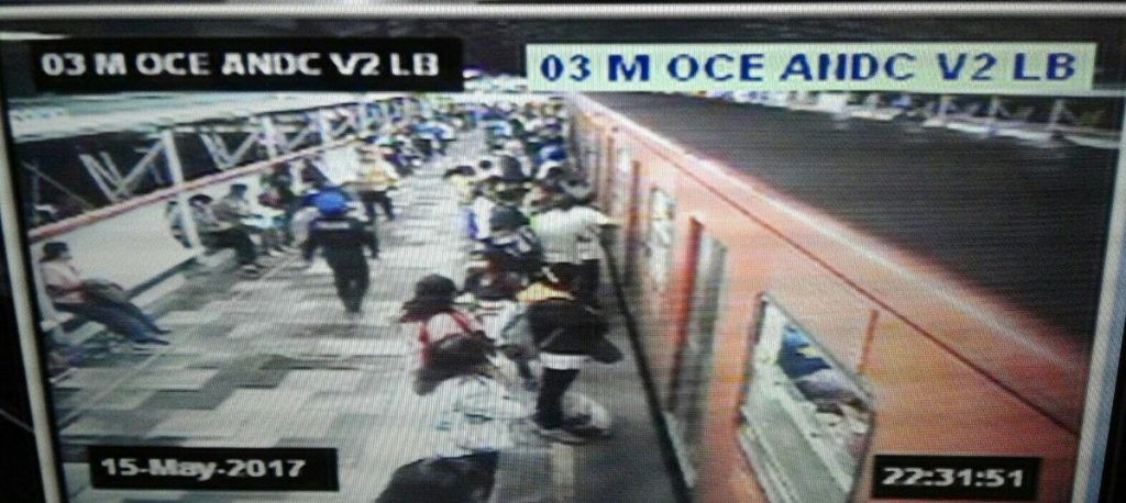 Falla servicio en Línea B del Metro - C_6xvadUQAAwNvt-1024x458