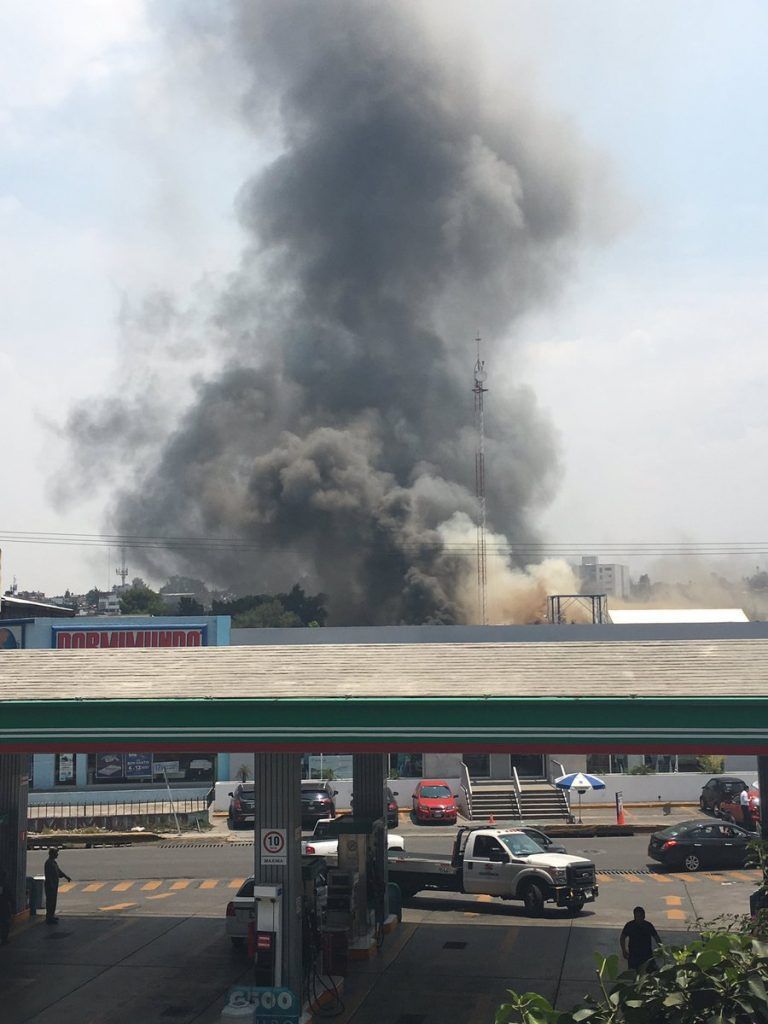 Controlan incendio en Naucalpan - C_kdvCDUIAAhPA8-768x1024
