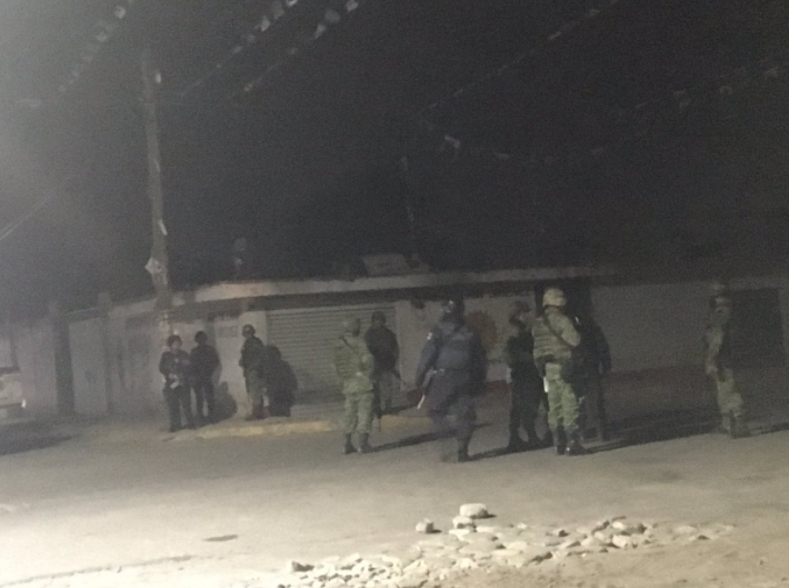 Van 4 militares muertos y 6 civiles por robo de gasolina en Puebla: gobernador - Captura-de-pantalla-2017-05-04-a-las-11.40.19