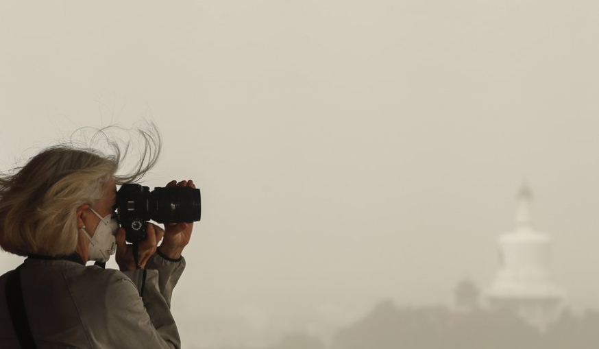 Tormenta de arena azota centro y norte de China