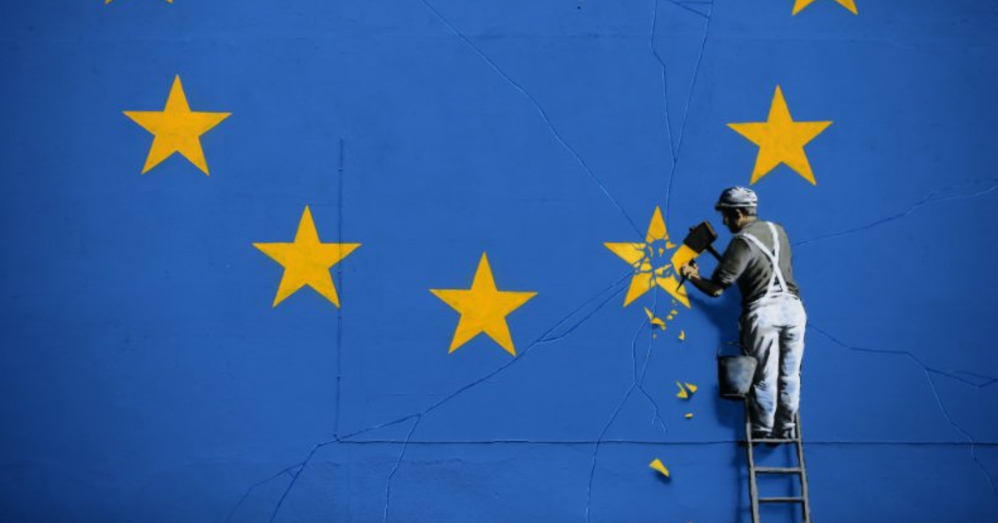 Banksy pinta mural sobre el Brexit
