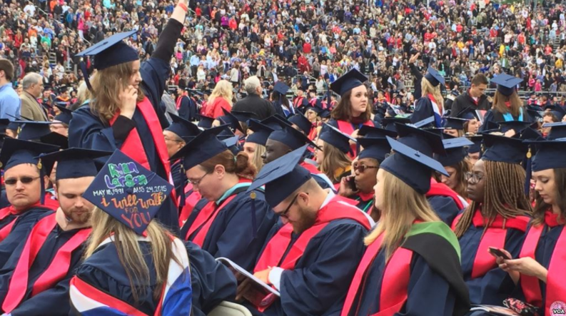 'En EE.UU. le rendimos culto a Dios y no al gobierno': Trump - Captura-de-pantalla-2017-05-13-a-las-2.38.19-p.m.