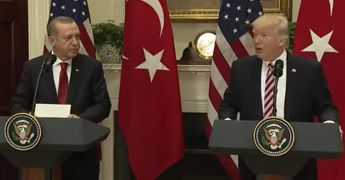 ‘Relación entre EE.UU. y Turquía será invencible contra el terrorismo’: Trump