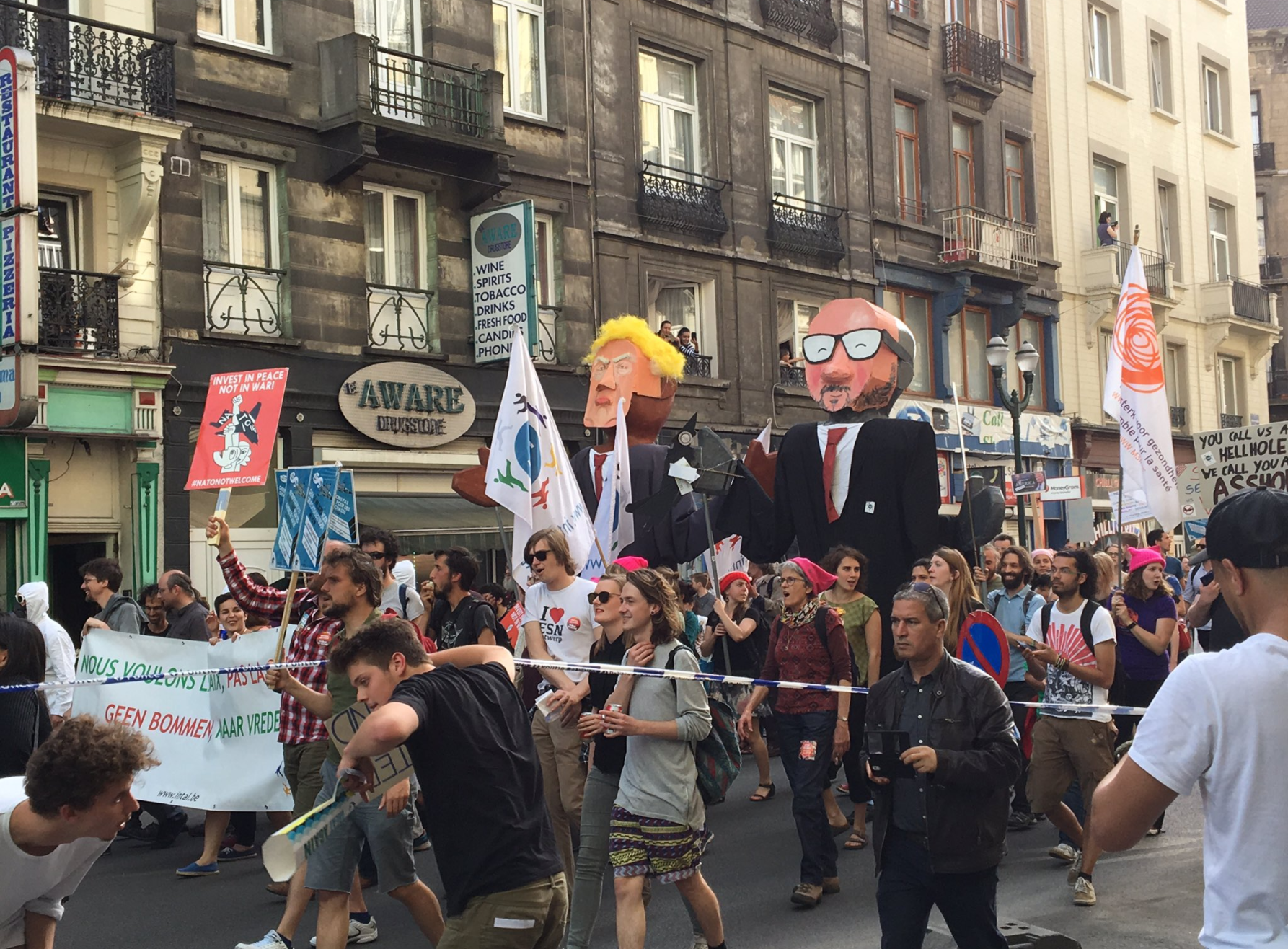 Más de 10 mil manifestantes reciben a Trump en Bélgica - Captura-de-pantalla-2017-05-24-a-las-14.45.28