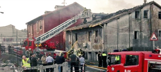 Incendio en España deja cuatro muertos
