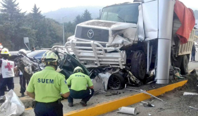 Prohíben circulación de vehículos de carga en La Marquesa-Lerma