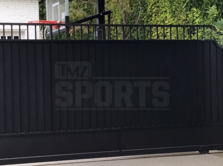 Investigan aparición de frase racista en casa de LeBron James - Captura-de-pantalla-2017-05-31-a-las-6.29.26-p.m.